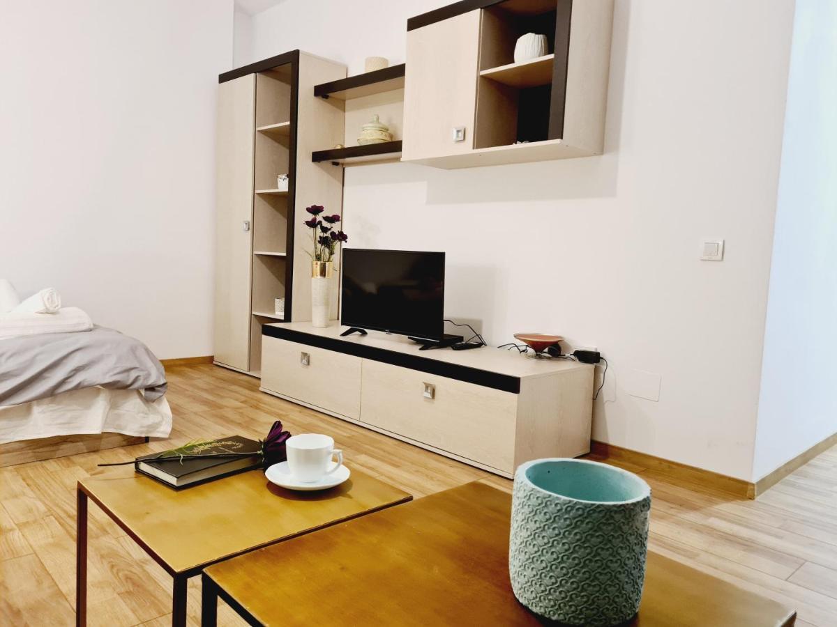 Lovely Ultracentral Apartment With Parking Kluž Exteriér fotografie